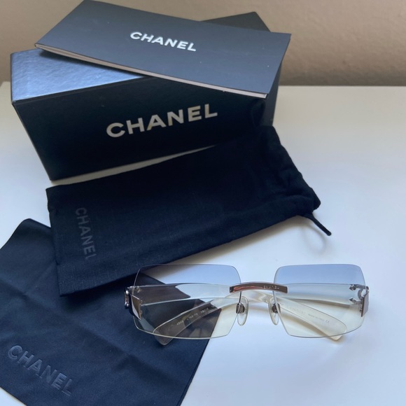 CHANEL Accessories - Chanel sunglasses 4048 rimless Y2K style, rare vintage